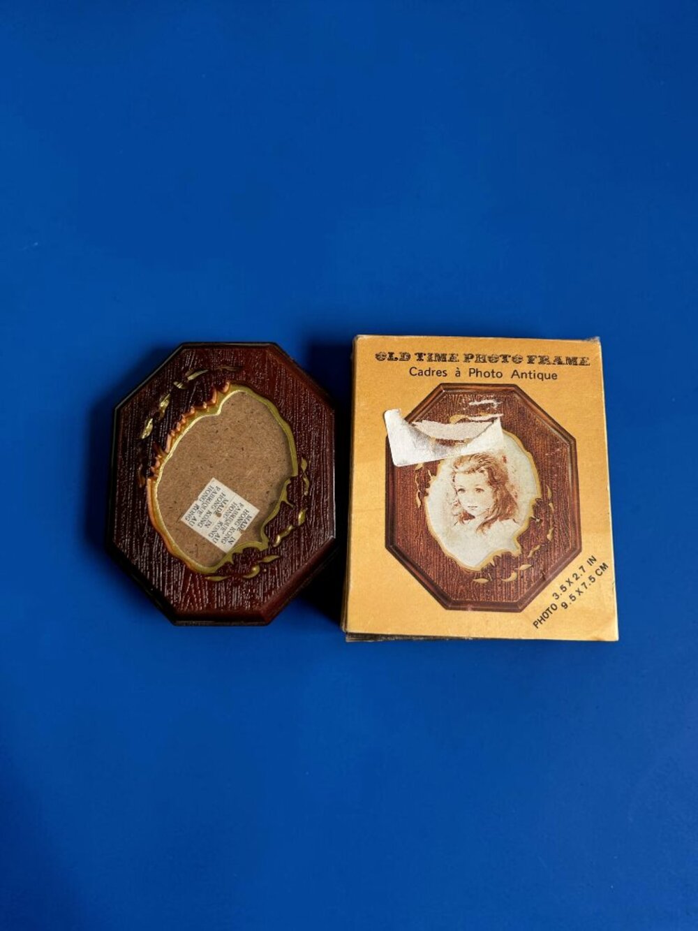 RARE Vintage Octagonal Old Time Photo Frame - 3.5” x 2.5” NOS
